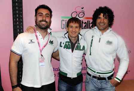 Giro_10Aquila_pallotta_trulli_zaffiri_wb.jpg